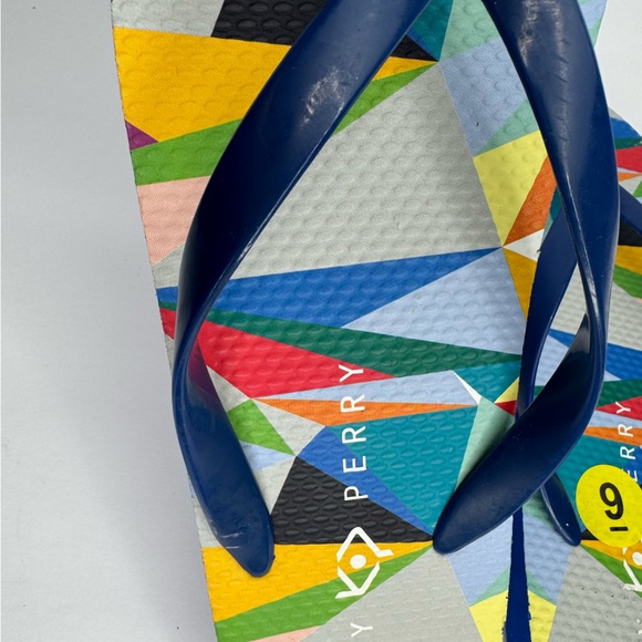 Katy Perry Colorful Geometric Flip Flops Women’s Size 9 - Picture 3 of 5